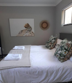 The Bird Hide Luxury Self catering Chalets